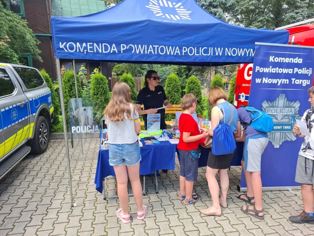 Nowotarscy policjanci kontynuują działania profilaktyczne