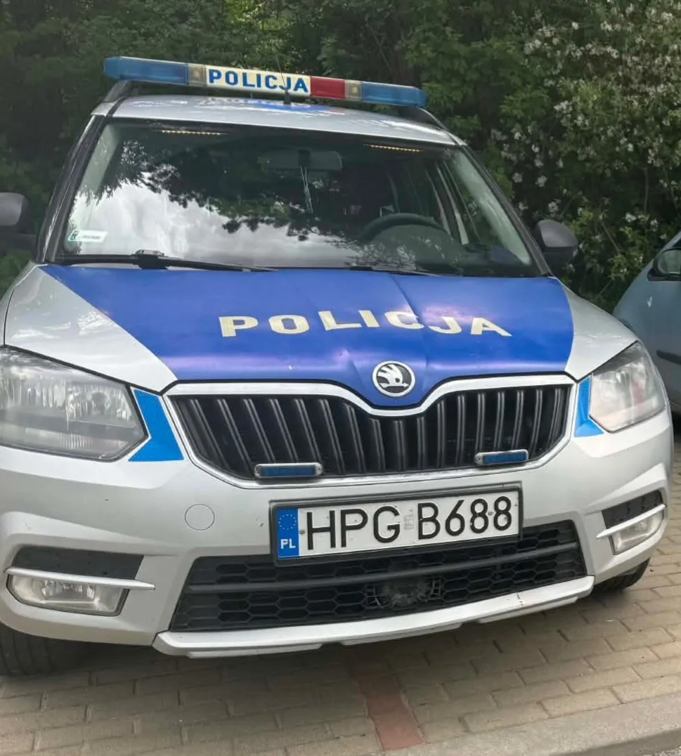Kierująca z ponad 2 promilami alkoholu w organizmie przewoziła 12-letnią córkę