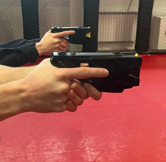 Szkolenie z obsługi paralizatorów Taser w Nowym Targu