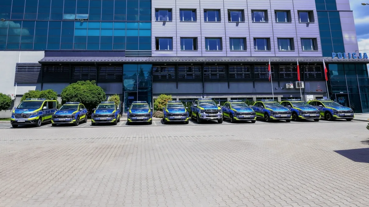 Nowe pojazdy i sprzęt dla Policji w Nowym Targu